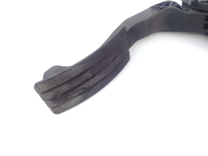 Recambio de pedal acelerador para dacia sandero stepway ambiance referencia OEM IAM 180022703R  E2-A1-35-1