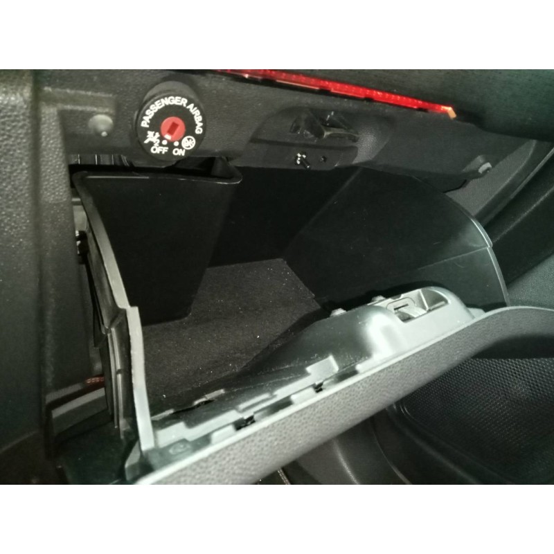 Recambio de guantera para ford fiesta (ccn) trend referencia OEM IAM   