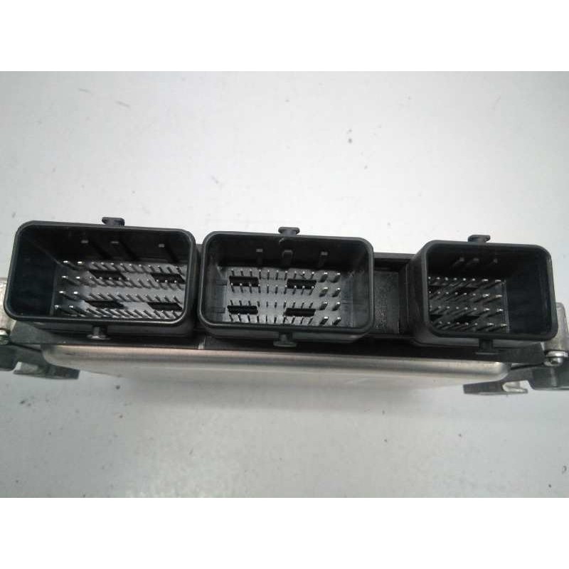 Recambio de centralita motor uce para dacia duster ambiance 4x2 referencia OEM IAM 237100703 237101862 E2-A1-38-3