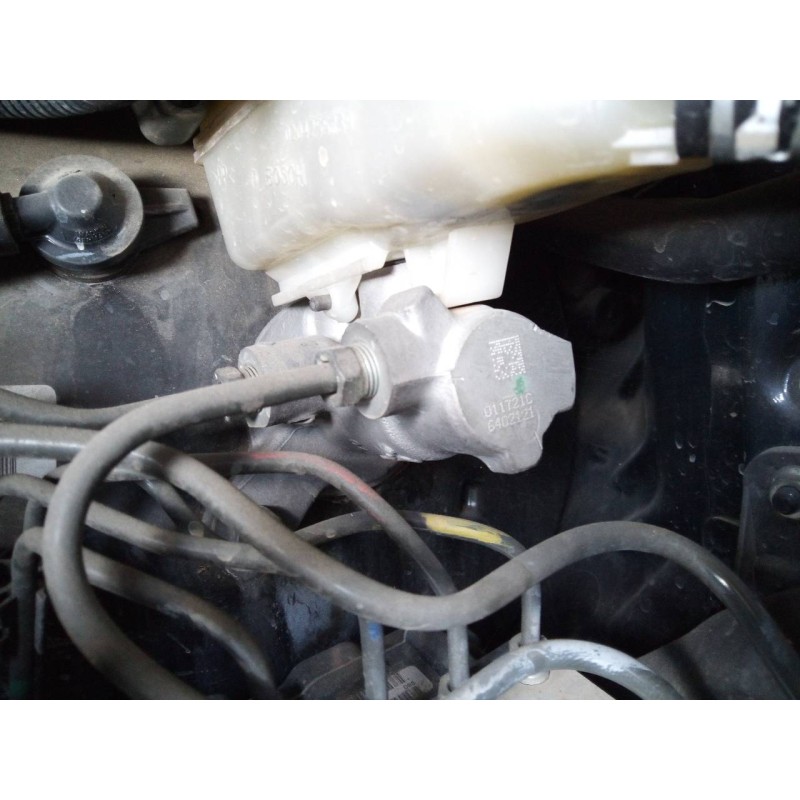 Recambio de bomba freno para toyota auris luna referencia OEM IAM 011721C  