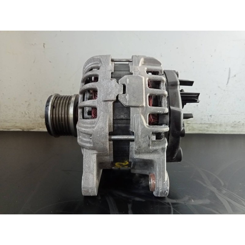 Recambio de alternador para dacia sandero stepway referencia OEM IAM 231005933R  P3-A5-23-2