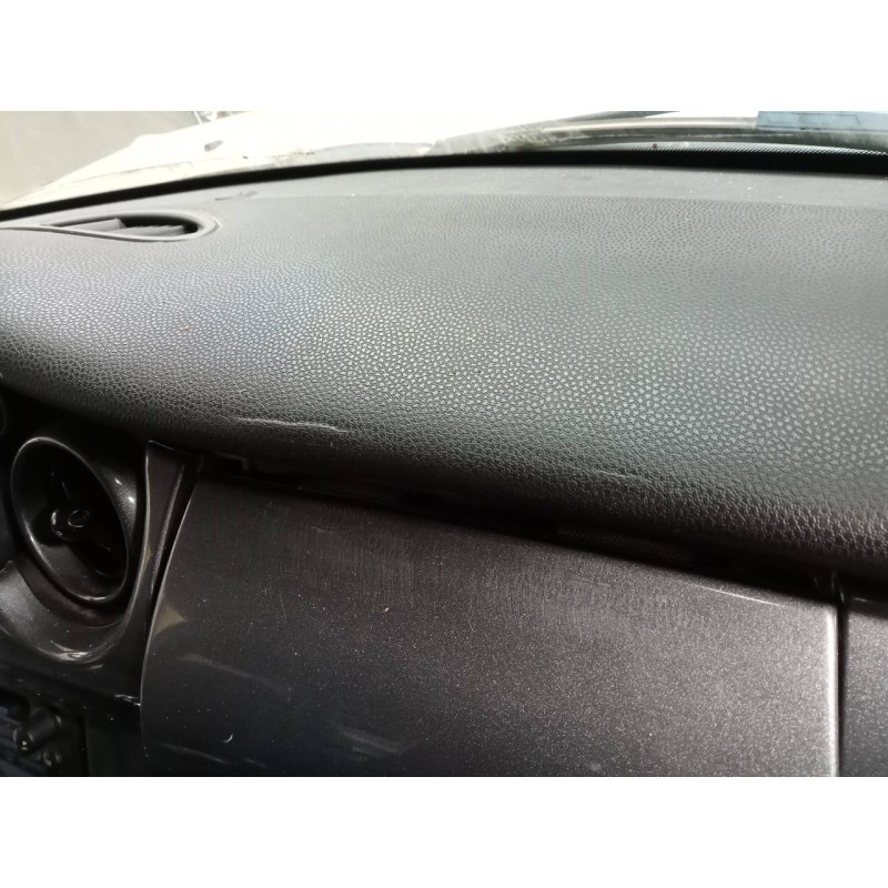 Recambio de salpicadero para bmw mini (r50,r53) cooper referencia OEM IAM   