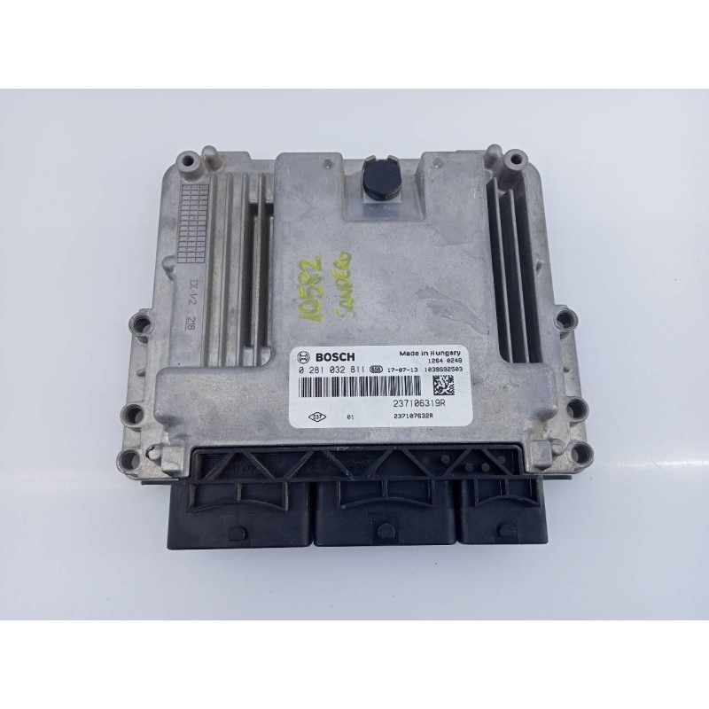 Recambio de centralita motor uce para dacia sandero stepway referencia OEM IAM 237106319R 0281032711 E2-A1-14-3