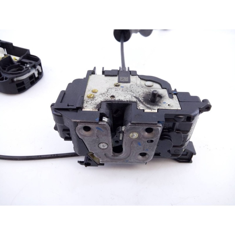 Recambio de cerradura puerta trasera izquierda para renault megane iii berlina 5 p authentique referencia OEM IAM 825000001R  E1