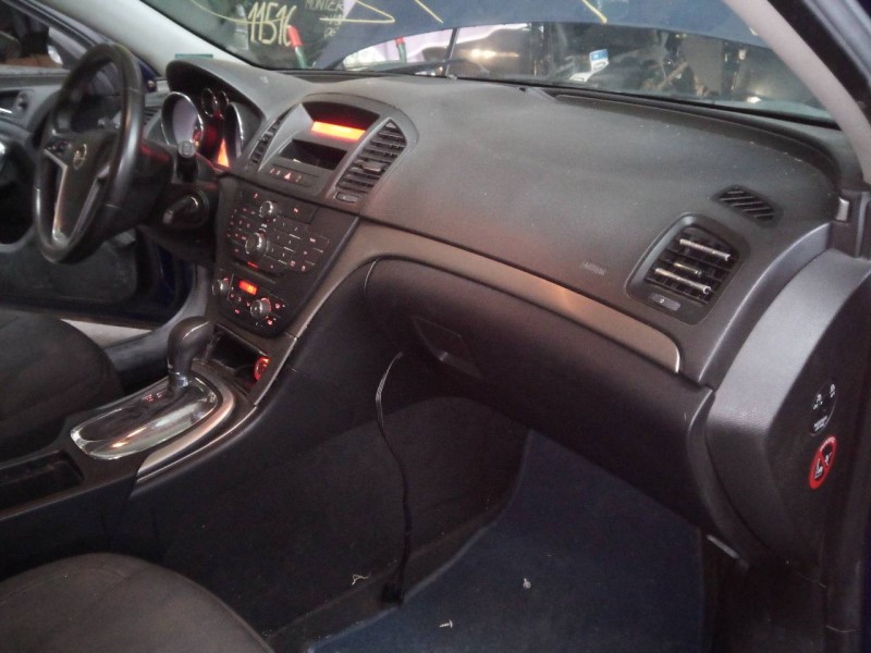 Recambio de salpicadero para opel insignia sports tourer selective referencia OEM IAM   