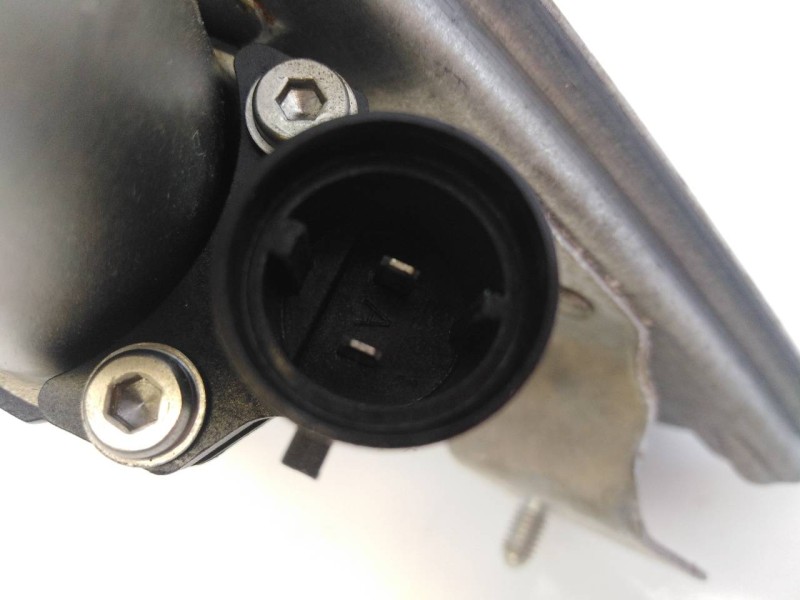 Recambio de elevalunas trasero derecho para dacia duster ambiance 4x2 referencia OEM IAM 8200733832D  E1-A1-12-1