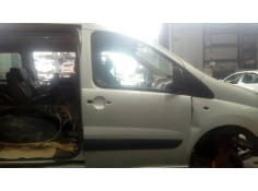 PUERTA DELANTERA DERECHA 