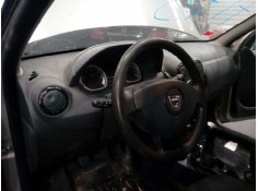 Recambio de salpicadero para dacia duster ambiance 4x2 referencia OEM IAM 8200739435   2