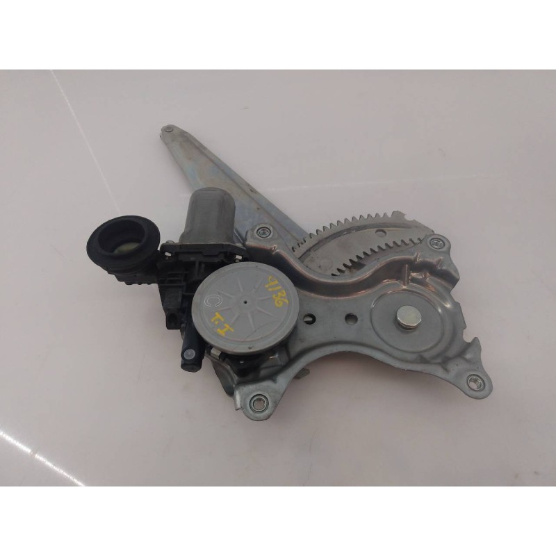 Recambio de elevalunas trasero izquierdo para toyota rav 4 advance referencia OEM IAM   E2-B4-10-2