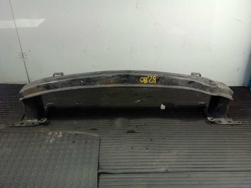 Recambio de refuerzo paragolpes delantero para seat leon (1p1) fr referencia OEM IAM   P1-A1-42