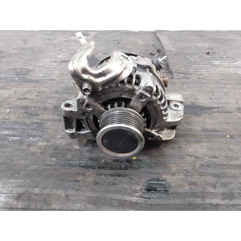 Recambio de alternador para toyota rav 4 advance referencia OEM IAM 2706026081 1042118120 P3-A4-14-4