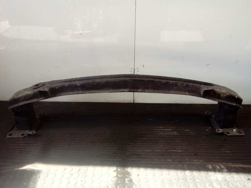 Recambio de refuerzo paragolpes delantero para seat leon (1p1) fr referencia OEM IAM   P1-A1-42