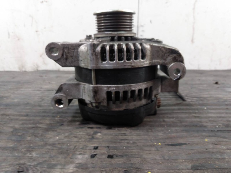 Recambio de alternador para toyota rav 4 advance referencia OEM IAM 2706026081 1042118120 P3-A4-14-4