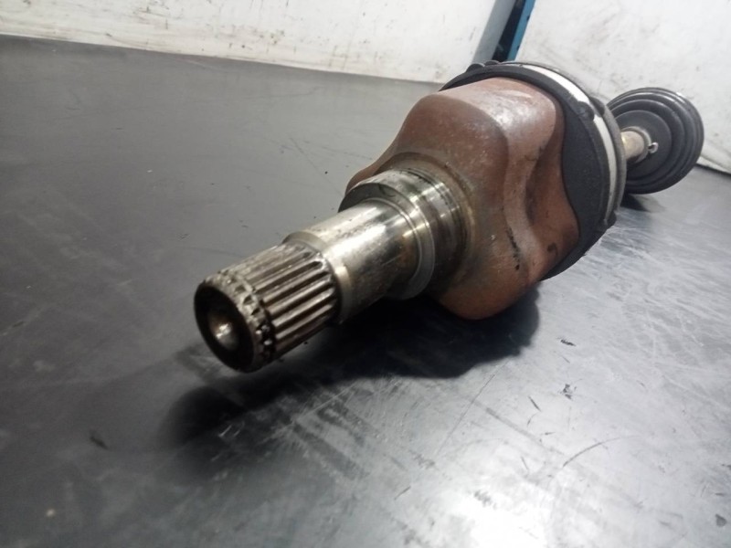 Recambio de transmision delantera izquierda para ford fiesta (ccn) trend referencia OEM IAM 8V513B437CB  P1-B6-19