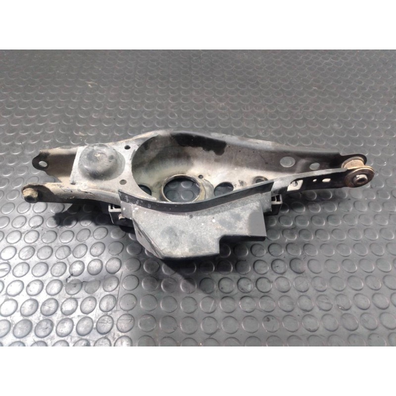 Recambio de brazo suspension inferior trasero derecho para toyota rav 4 advance referencia OEM IAM   