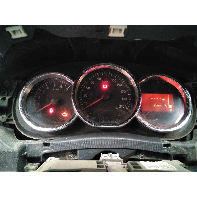 Recambio de cuadro instrumentos para dacia duster laureate 4x2 referencia OEM IAM 248102645R  E2-A1-29-7
