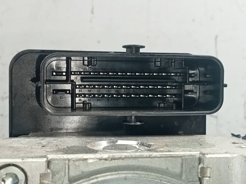 Recambio de abs para skoda octavia lim. (5e3) ambition referencia OEM IAM 5Q0614517CS  P3-B8-23-4