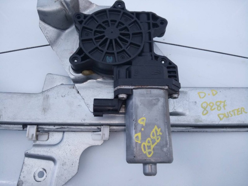 Recambio de elevalunas delantero derecho para dacia duster laureate 4x2 referencia OEM IAM 128001071E  E2-A1-16-1