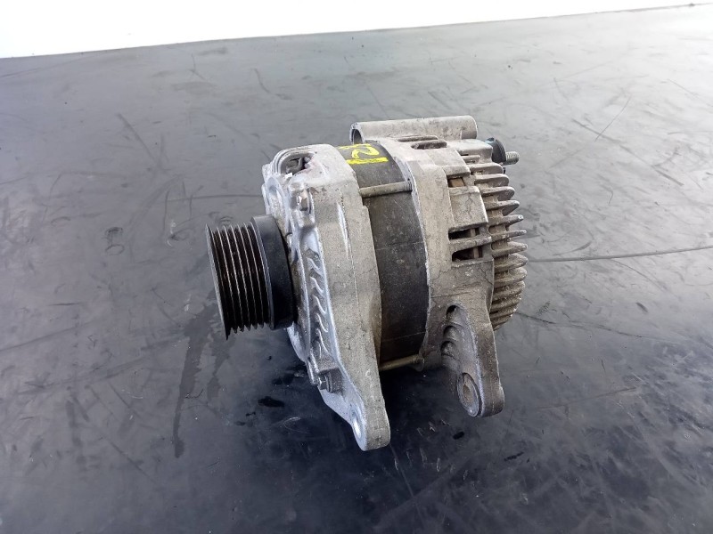 Recambio de alternador para peugeot 4008 allure referencia OEM IAM 1800A334 A2TX1081B P3-A4-24-4
