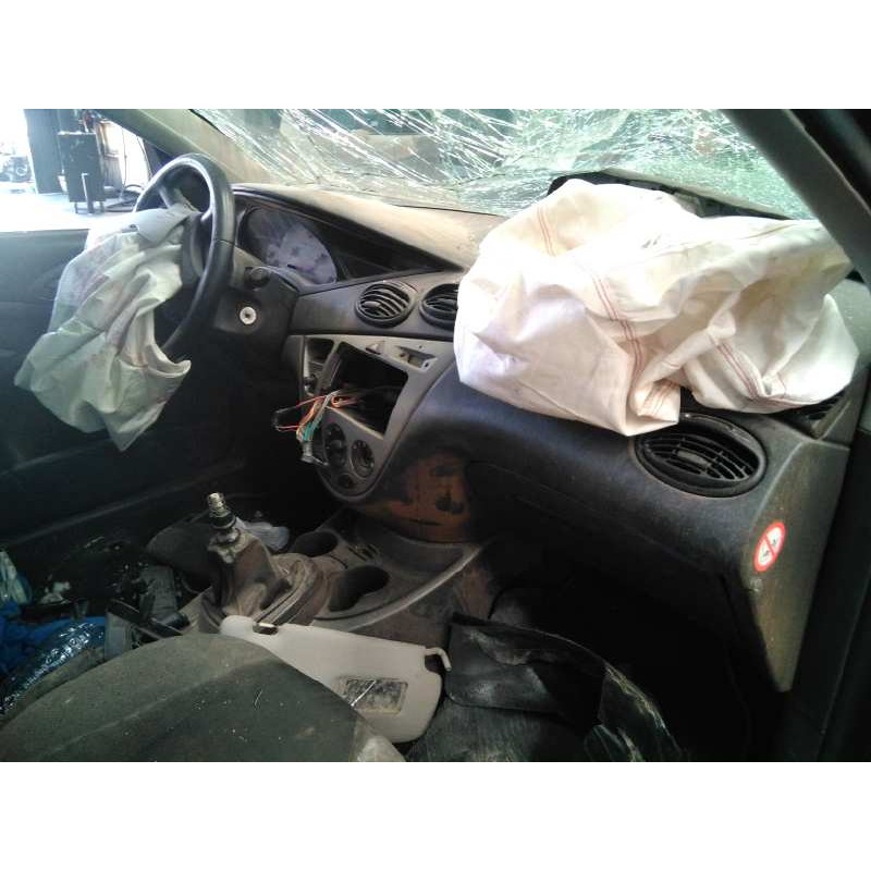 ford focus berlina (cak) del año 2002