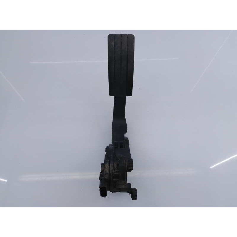 Recambio de pedal acelerador para dacia duster laureate 4x2 referencia OEM IAM 180022703R  E2-A1-29-7