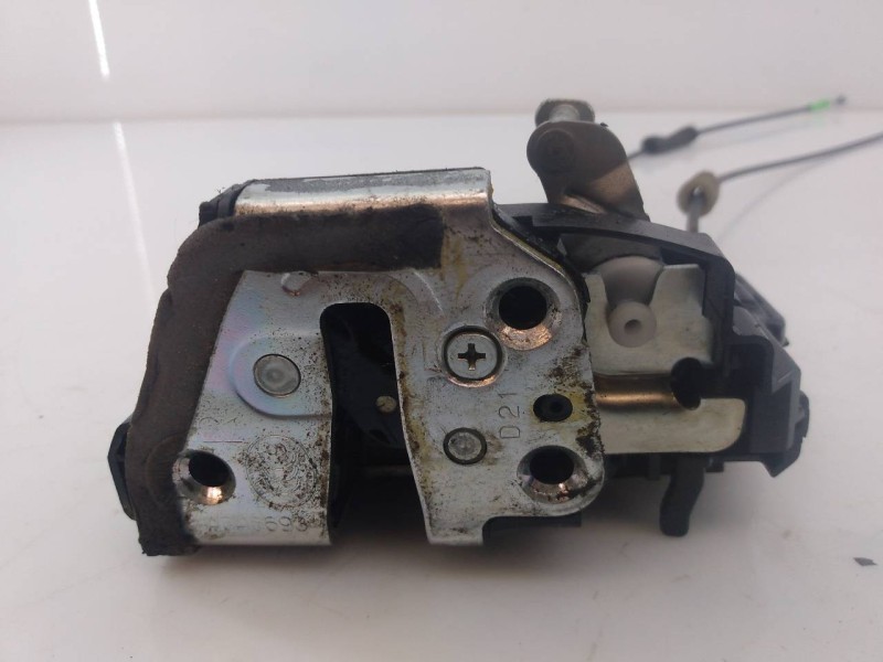 Recambio de cerradura puerta trasera derecha para toyota rav 4 advance referencia OEM IAM   E2-B4-5-2