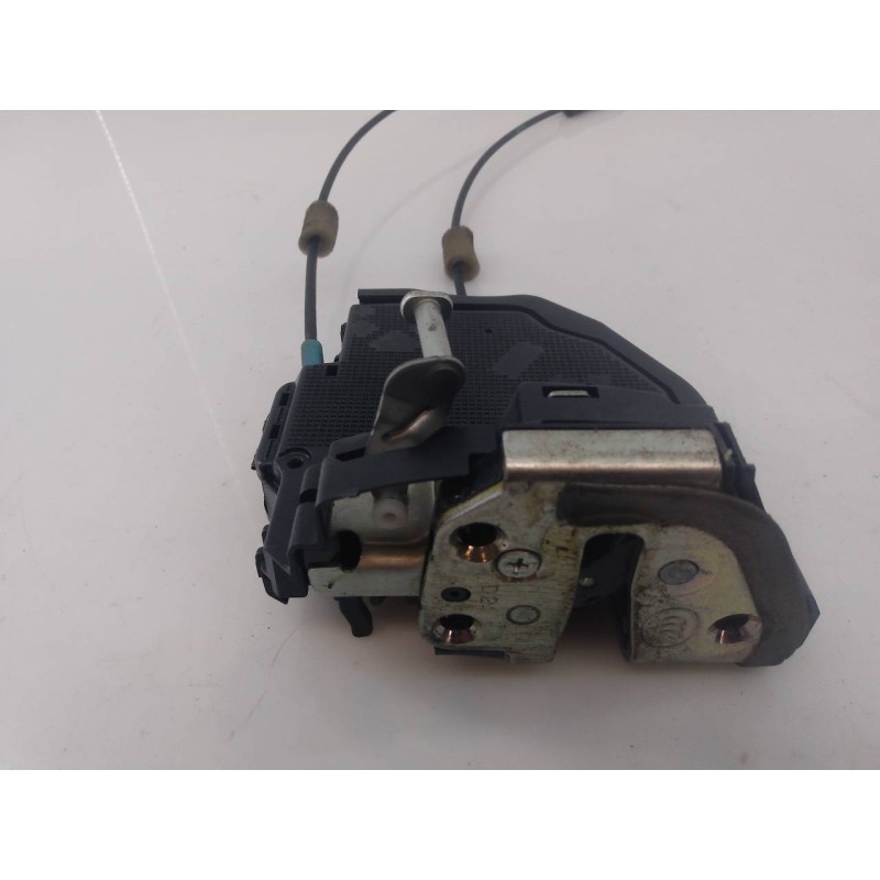 Recambio de cerradura puerta trasera izquierda para toyota rav 4 advance referencia OEM IAM   E2-B4-5-2