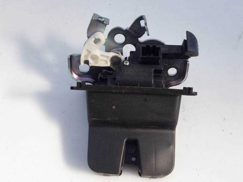 Recambio de cerradura maletero / porton para skoda octavia lim. (5e3) ambition referencia OEM IAM 8R0827505A 080445B071217 E1-B6