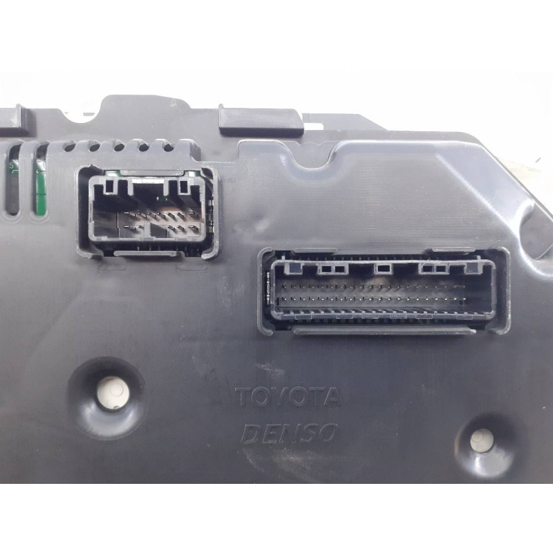 Recambio de cuadro instrumentos para toyota rav 4 advance referencia OEM IAM 8380042L20  E3-B2-3-4