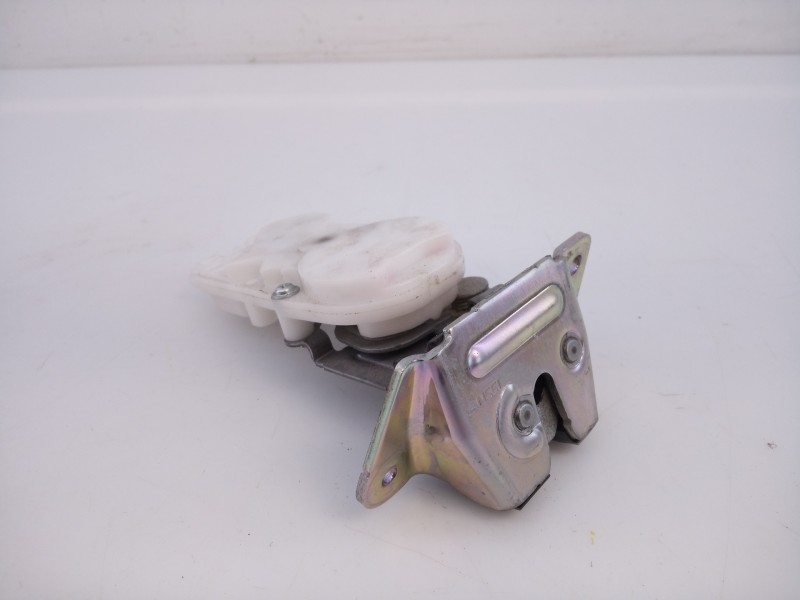 Recambio de cerradura maletero / porton para peugeot 4008 allure referencia OEM IAM   E1-A4-35-2