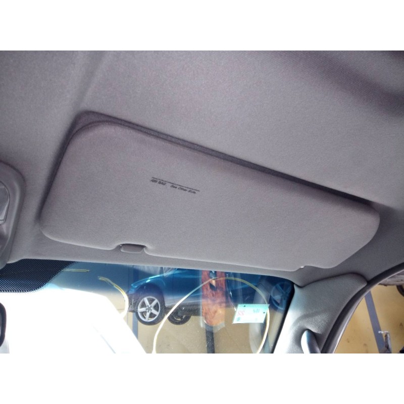 Recambio de parasol derecho para hyundai terracan (hp) 2.9 crdi gl referencia OEM IAM   