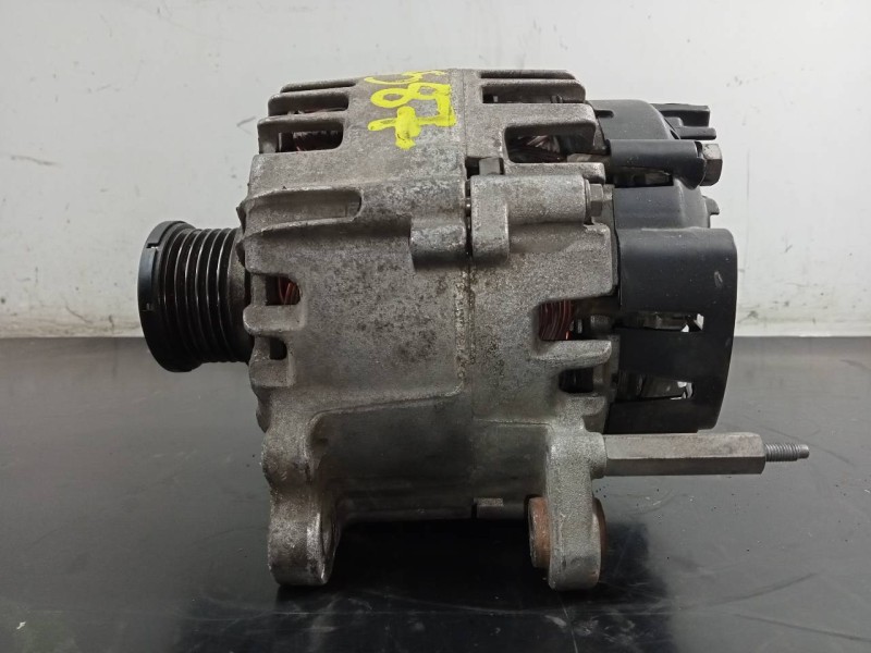 Recambio de alternador para seat leon st (5f8) style referencia OEM IAM 03L903023L TG14C043 P3-A4-2-1