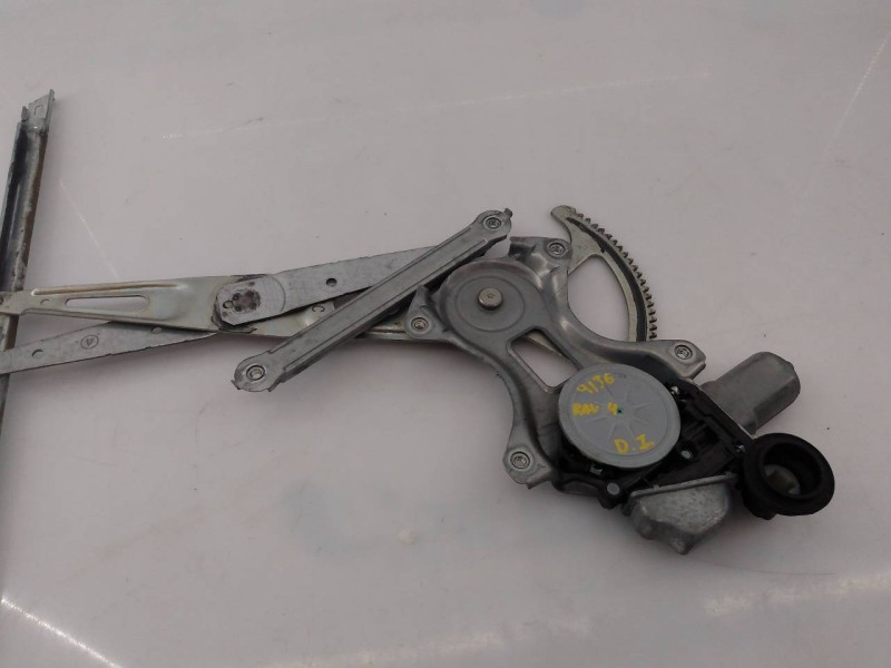 Recambio de elevalunas delantero izquierdo para toyota rav 4 advance referencia OEM IAM 8572042110 0620203010 E2-B4-30-1