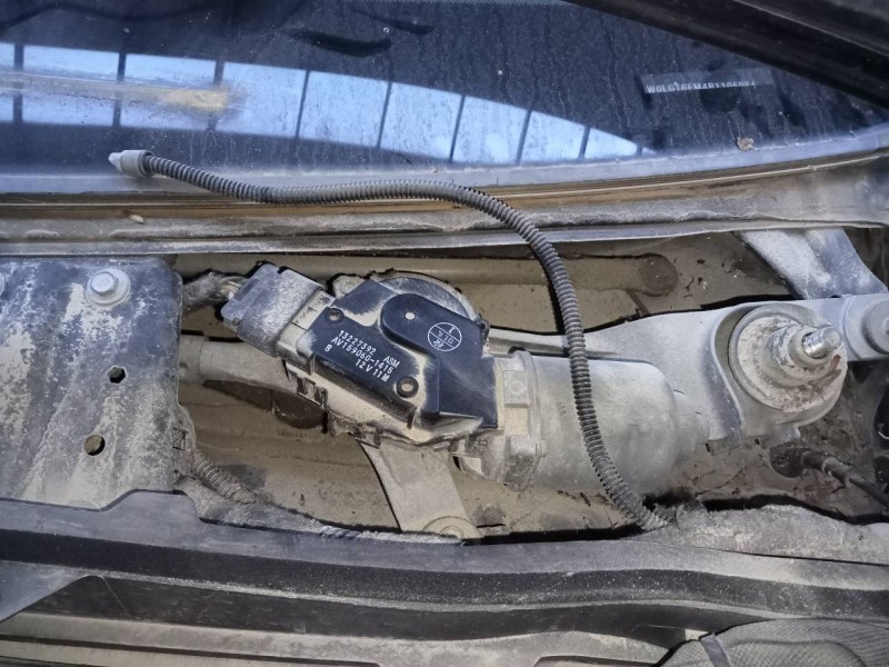 Recambio de motor limpia delantero para opel insignia berlina business referencia OEM IAM 13227392  