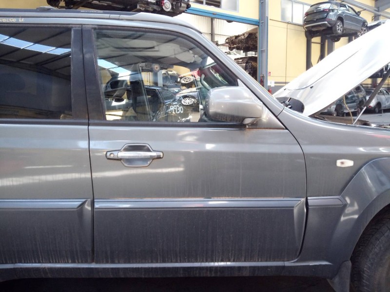 Recambio de puerta delantera derecha para hyundai terracan (hp) 2.9 crdi gl referencia OEM IAM   