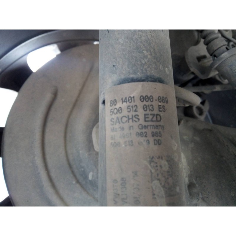 Recambio de amortiguador trasero izquierdo para seat leon st (5f8) style referencia OEM IAM 5Q0512013ES  