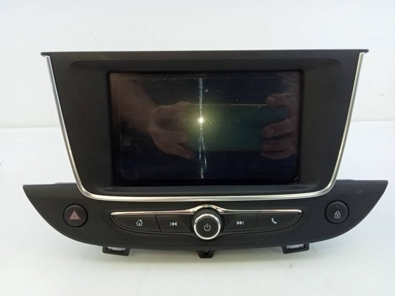 Recambio de sistema audio / radio cd para opel crossland x design line referencia OEM IAM   E3-A5-19-2