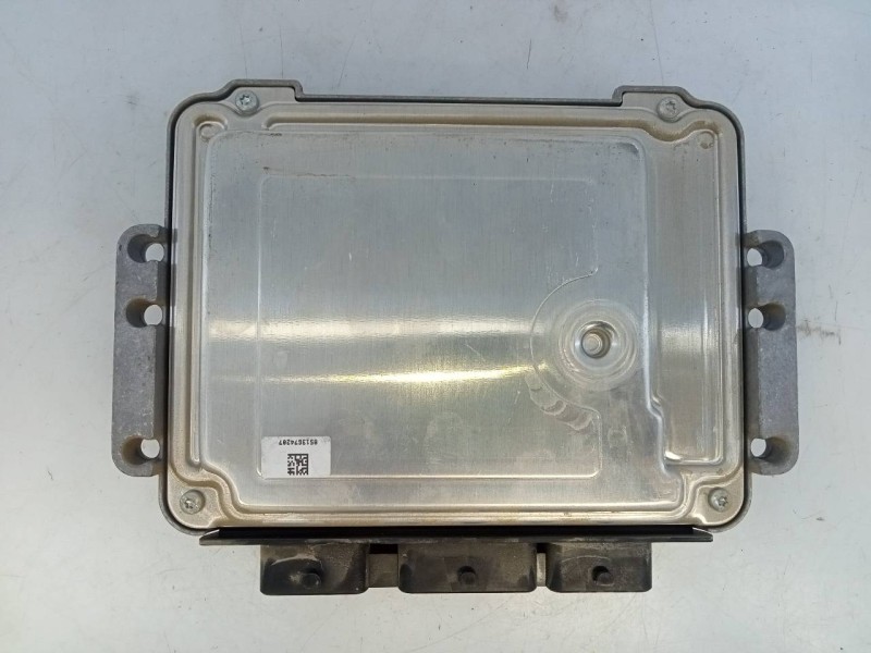 Recambio de centralita motor uce para peugeot 207 sport referencia OEM IAM 9662213180 0281013331 E3-B2-24-2