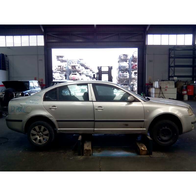 skoda superb (3u4) del año 2002