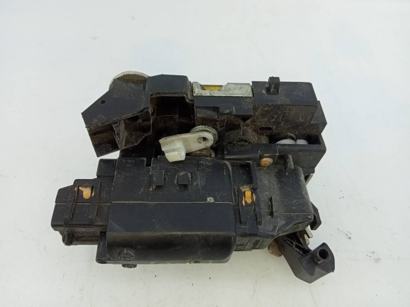 Recambio de cerradura puerta delantera derecha para dacia lodgy stepway referencia OEM IAM   E1-A1-44-2