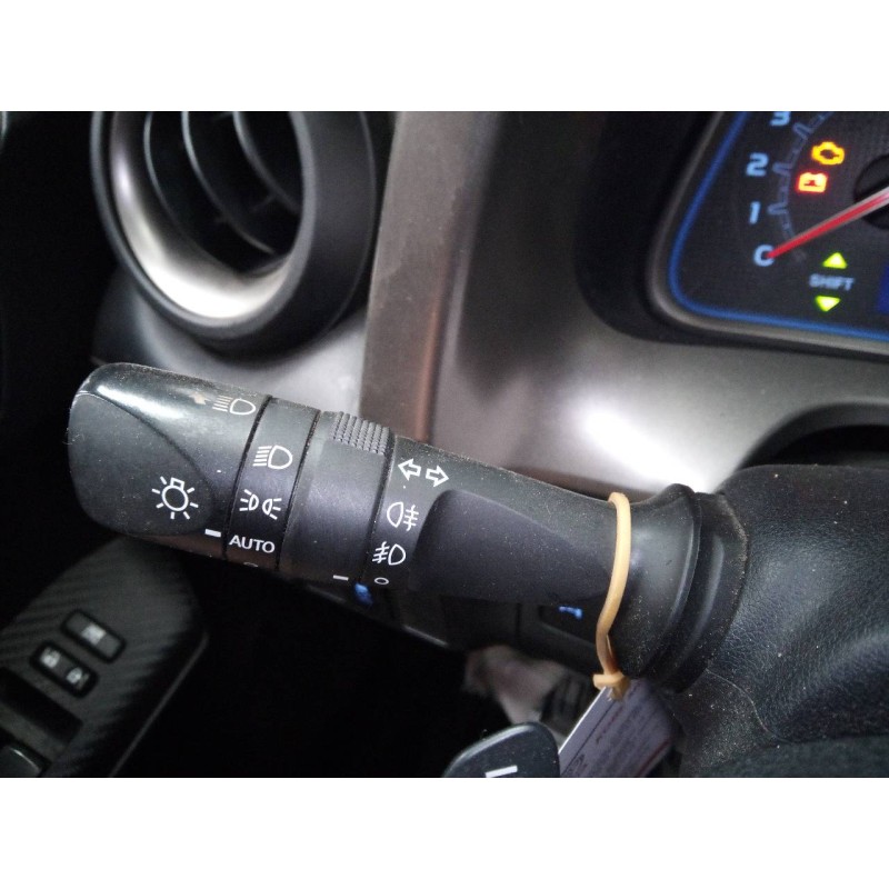 Recambio de mando intermitentes para toyota rav 4 advance referencia OEM IAM   