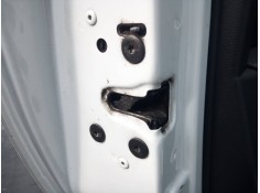 CERRADURA PUERTA TRASERA IZQUIERDA 