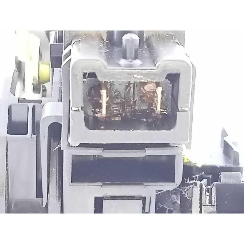 Recambio de cerradura puerta trasera izquierda para dacia lodgy stepway referencia OEM IAM   E1-A1-44-2