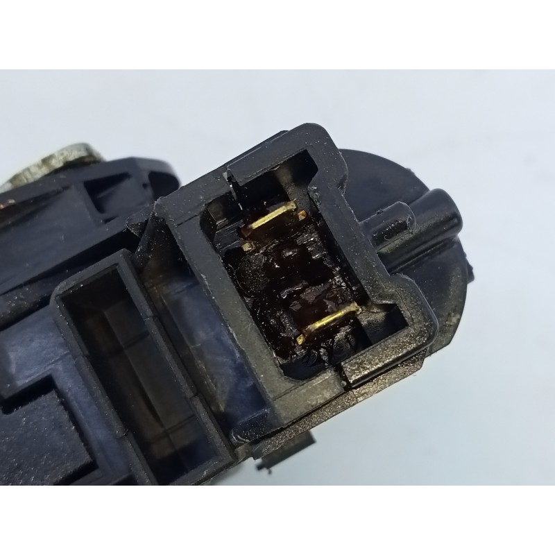 Recambio de cerradura puerta trasera izquierda para dacia lodgy stepway referencia OEM IAM   