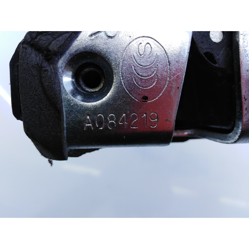 Recambio de cerradura puerta trasera derecha para toyota verso advance referencia OEM IAM A084219  E2-B4-15-1