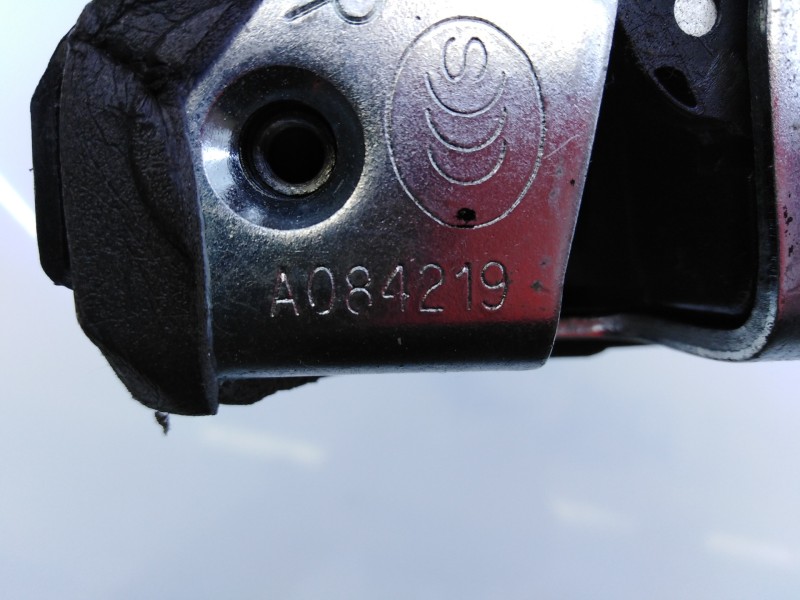 Recambio de cerradura puerta trasera derecha para toyota verso advance referencia OEM IAM A084219  E2-B4-15-1