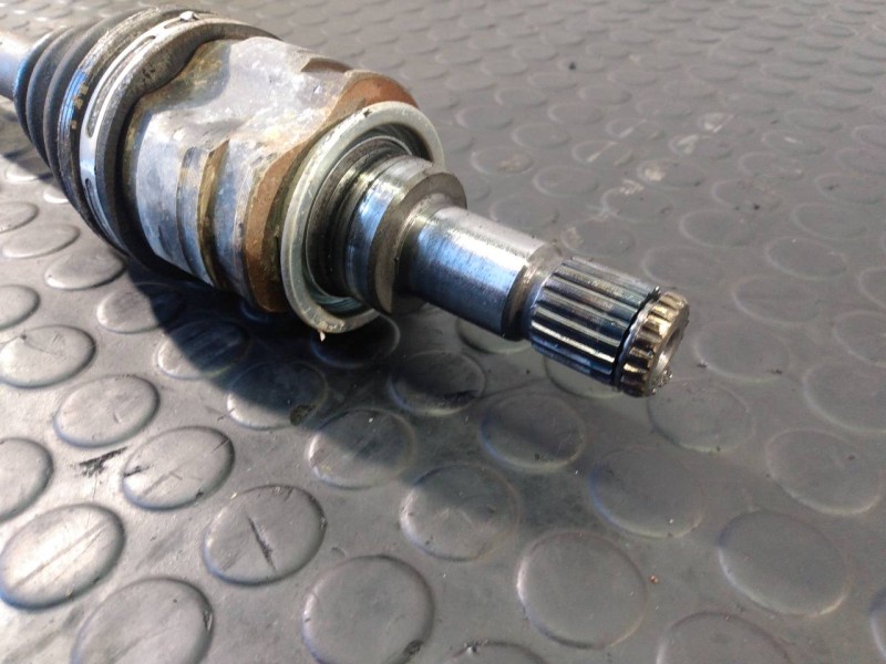 Recambio de transmision trasera izquierda para toyota rav 4 advance referencia OEM IAM   P1-B6-18