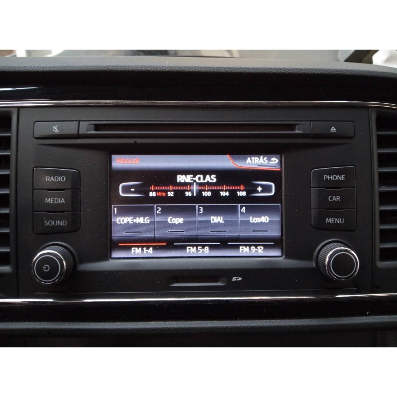 Recambio de sistema audio / radio cd para seat leon st (5f8) style referencia OEM IAM 5F0035869A  E2-A1-27-8