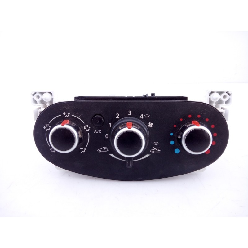Recambio de mando calefaccion / aire acondicionado para dacia lodgy stepway referencia OEM IAM 5P3743000 18190686500 E2-A1-40-3
