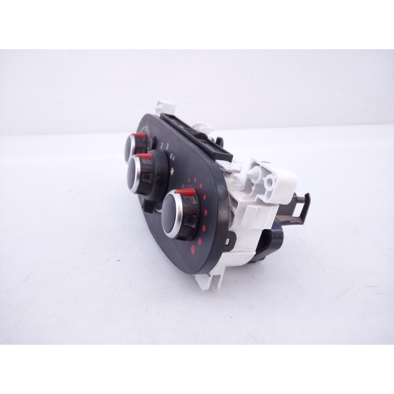 Recambio de mando calefaccion / aire acondicionado para dacia lodgy stepway referencia OEM IAM 5P3743000 18190686500 E2-A1-40-3